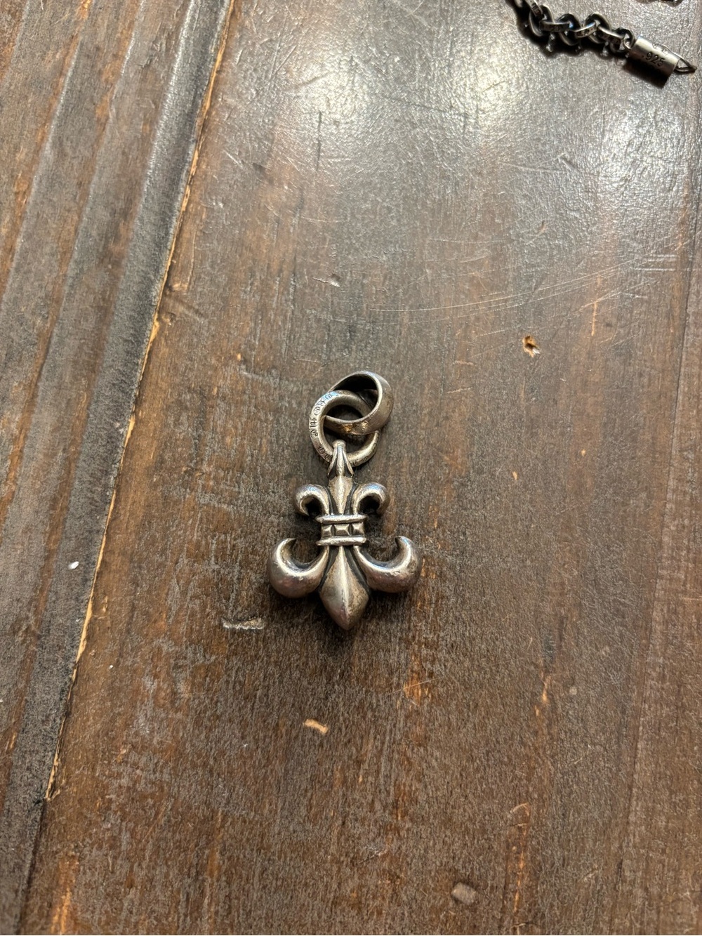 Chrome Hearts Fleur pendant OS and paper chain